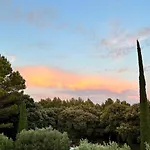 Domaine Colibri En Provence Pujaut